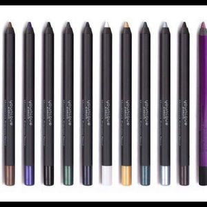 Younique jet black eyeliner